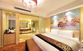 Huatian Hotel